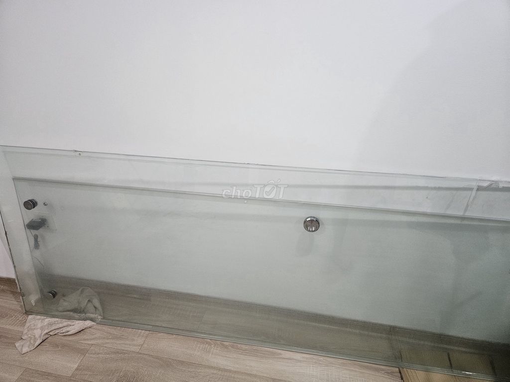 Kính phòng tắm 2m2x80 Trong suốt. Mua bán Thiết bị vệ sinh, nhà tắm tại Quận Ngũ Hành Sơn Đà Nẵng được đăng bởi Phan Quý hình 1