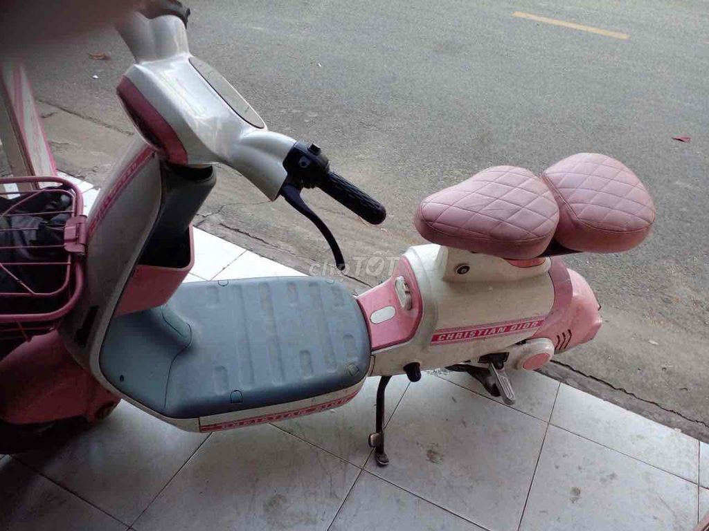 xe đạp điện v1 5 bình lớn sạc đầy đi 60km. Mua bán Xe điện tại Quận 12 Tp Hồ Chí Minh được đăng bởi Lê Bùi Bằng Tuân hình 4