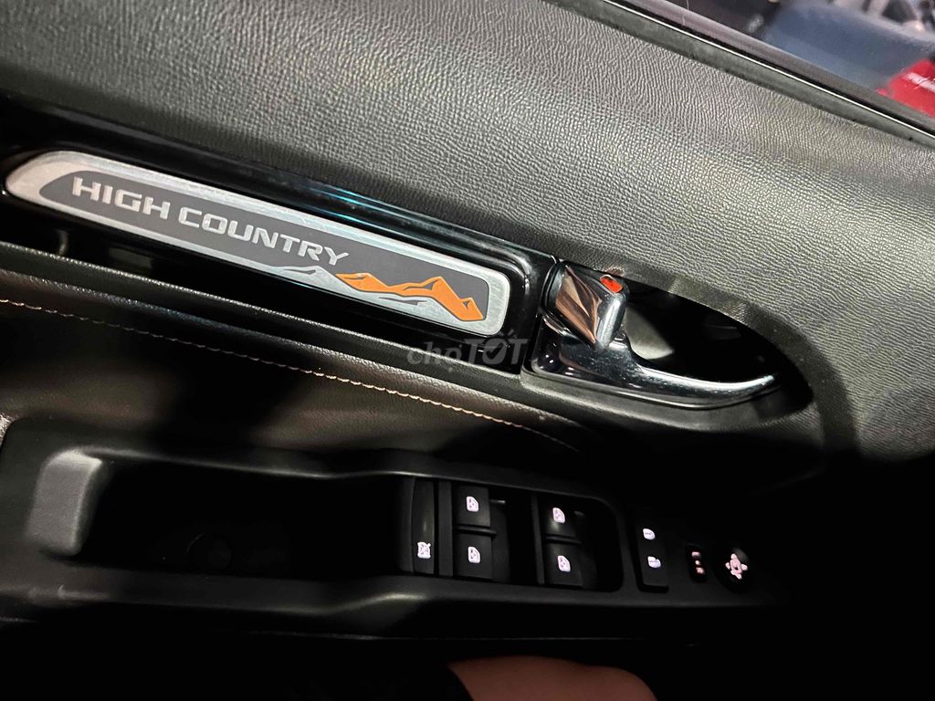 Chevrolet Colorado 2019 2.5L 4x4 AT Highcoutry. Mua bán Ô tô tại Quận 12 Tp Hồ Chí Minh được đăng bởi Dương võ hình 5