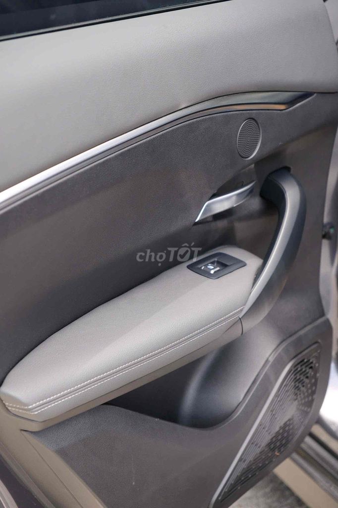 VinFast VF7 Eco- 2024 - Odo11000 km. Mua bán Ô tô tại Thành phố Thủ Đức Tp Hồ Chí Minh được đăng bởi Khương Duy Ô Tô Lướt hình 18