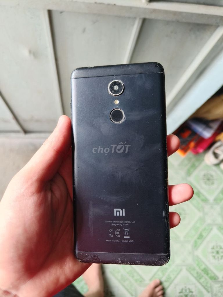 Xiaomi Redmi 5 32GB Đen. Mua bán Điện thoại tại Thành phố Thủ Đức Tp Hồ Chí Minh được đăng bởi Ngô Quốc Trưởng hình 1
