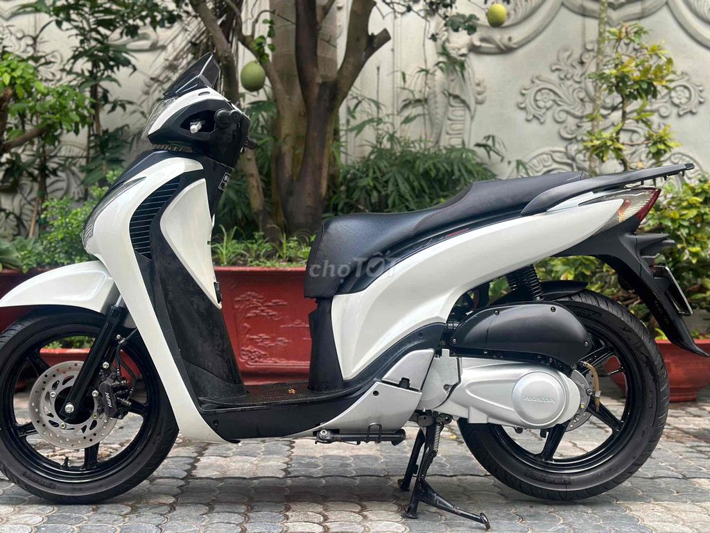 sh 125 nhập 3 cục bstp chính chủ. Mua bán Xe máy tại Quận 10 Tp Hồ Chí Minh được đăng bởi SANG HOÀNG  hình 10