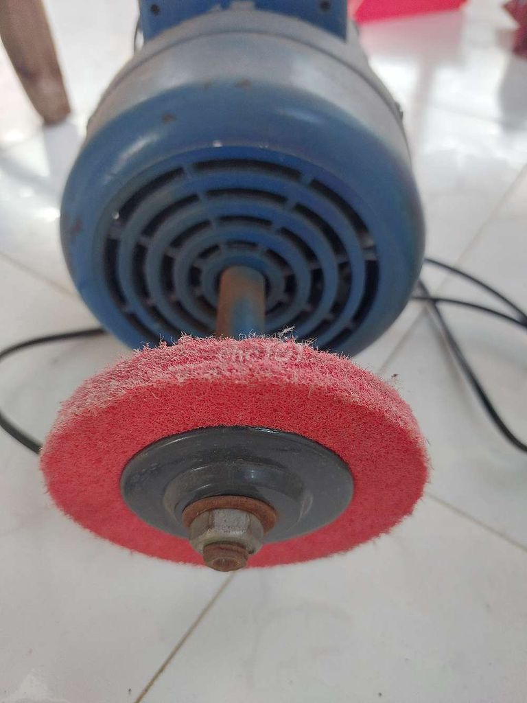Máy đánh nhám VINABLUE 750JP. Mua bán Nội thất, đồ gia dụng khác tại Quận Ninh Kiều Cần Thơ được đăng bởi Quang Tuấn Trần hình 1