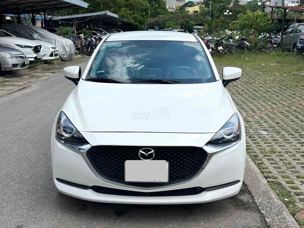 Mazda 2 2020 1.5 AT Deluxe - 38000 km Trắng. Mua bán Ô tô tại Quận Cầu Giấy Hà Nội được đăng bởi Vũ Kiên hình 1