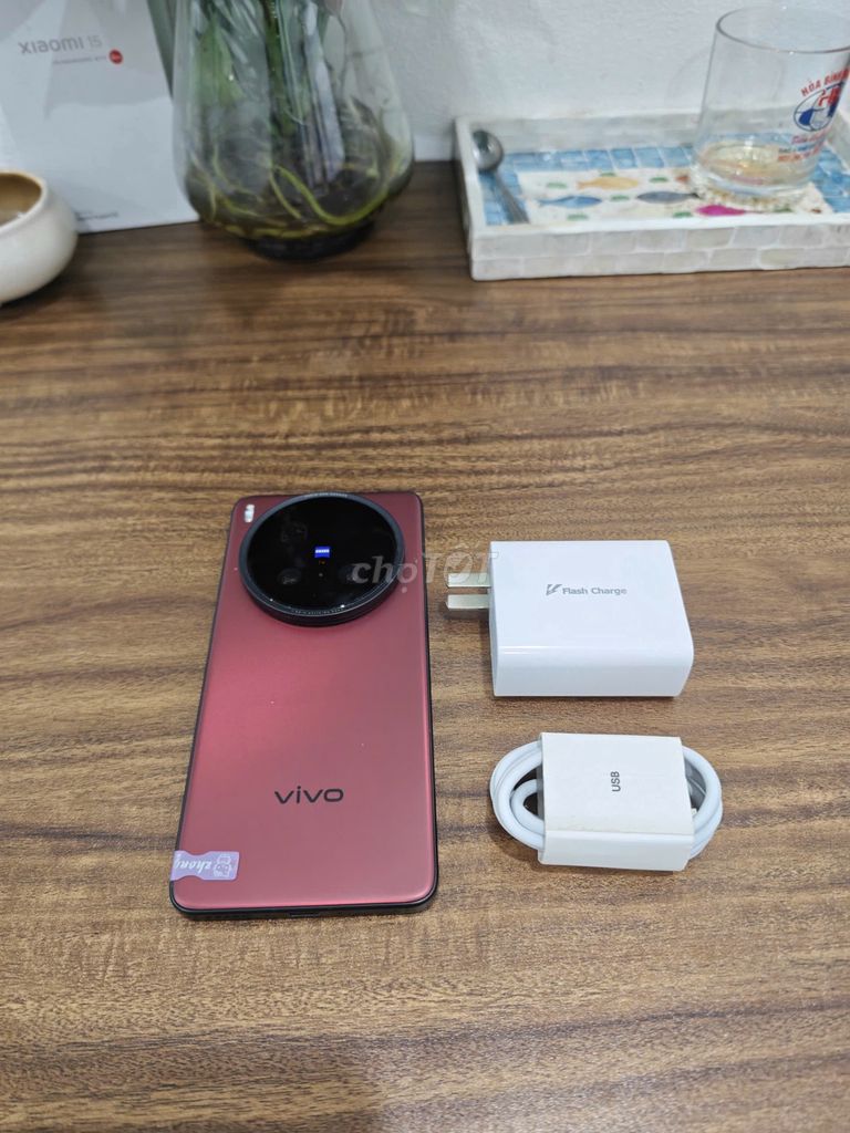 Vivo X200 Ultra Đỏ 16/512 sạc 80w có ship COD. Mua bán Điện thoại tại Quận Hoàng Mai Hà Nội được đăng bởi Trần Ngọc Hiếu hình 1