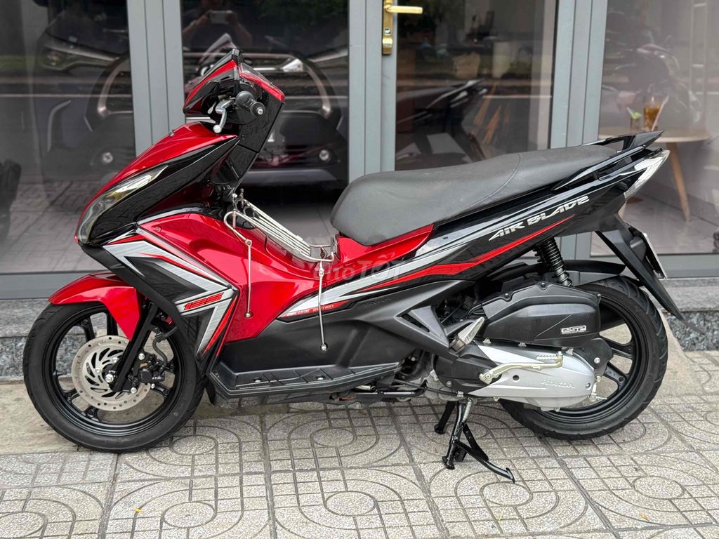 Honda Air Blade 2015 с хошиминскими номерами, 1 хозяин, доступна рассрочка