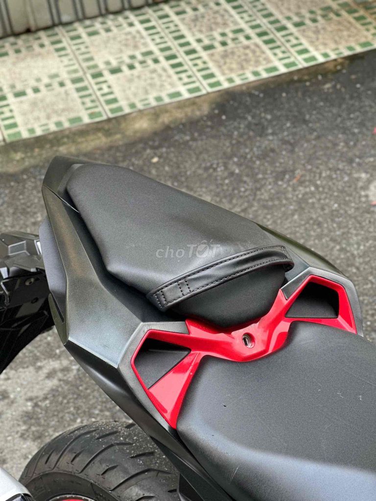 Honda CBR250RR 2018 черный, пробег 20 000 км