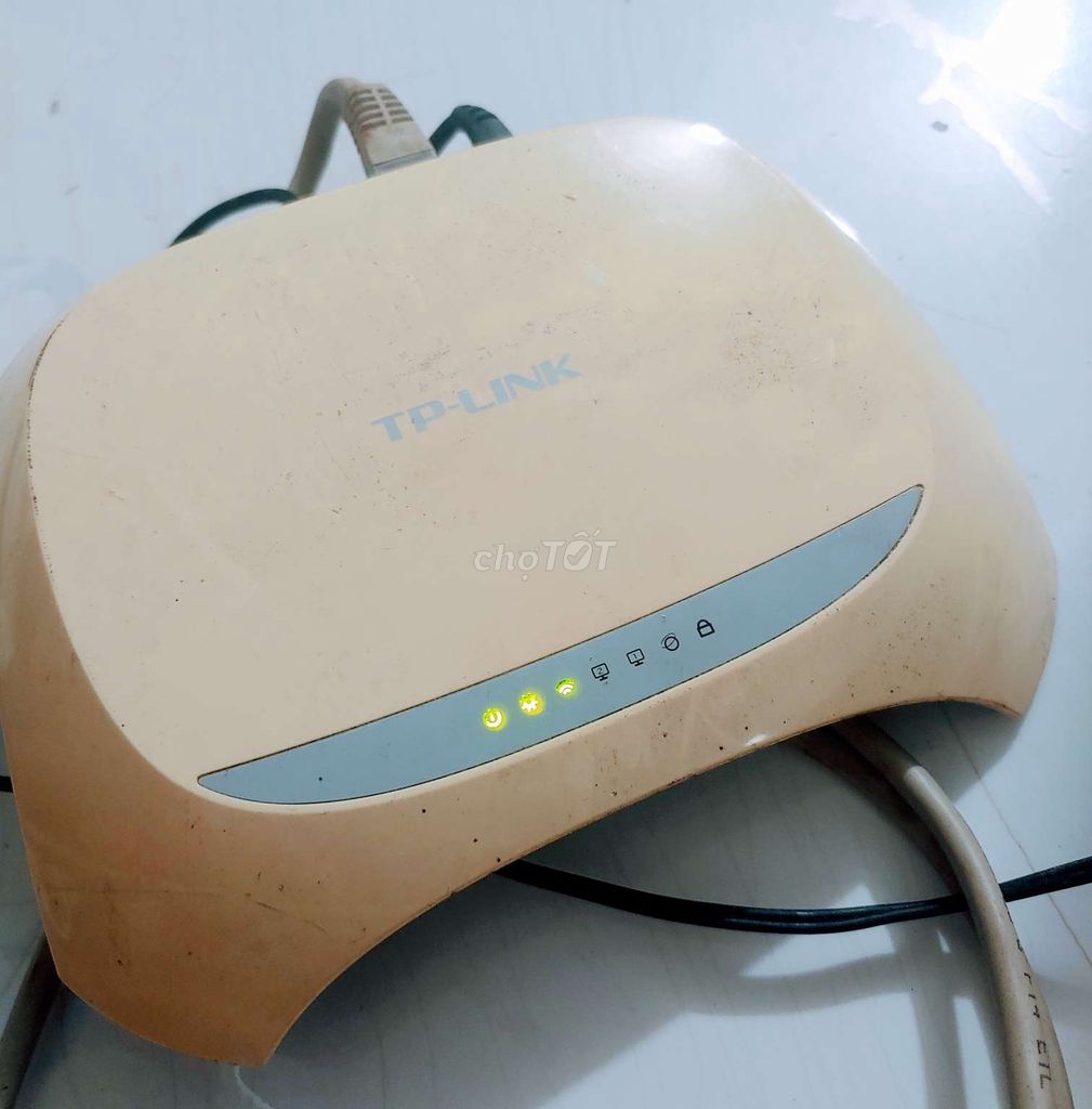 Modem TP-Link Trắng kem. Mua bán Phụ kiện (Màn hình, Chuột...) tại Thành phố Thủ Đức Tp Hồ Chí Minh được đăng bởi Stephanie Luu hình 1