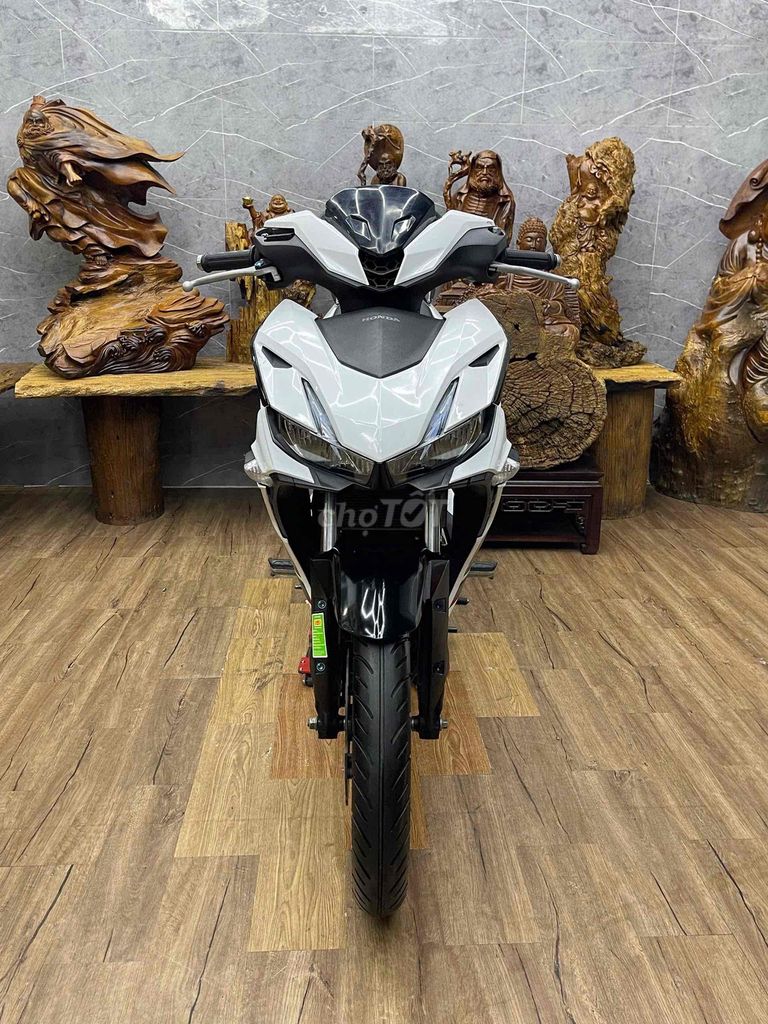 Honda Winner V3 2022 с владельцем и смарт-ключом