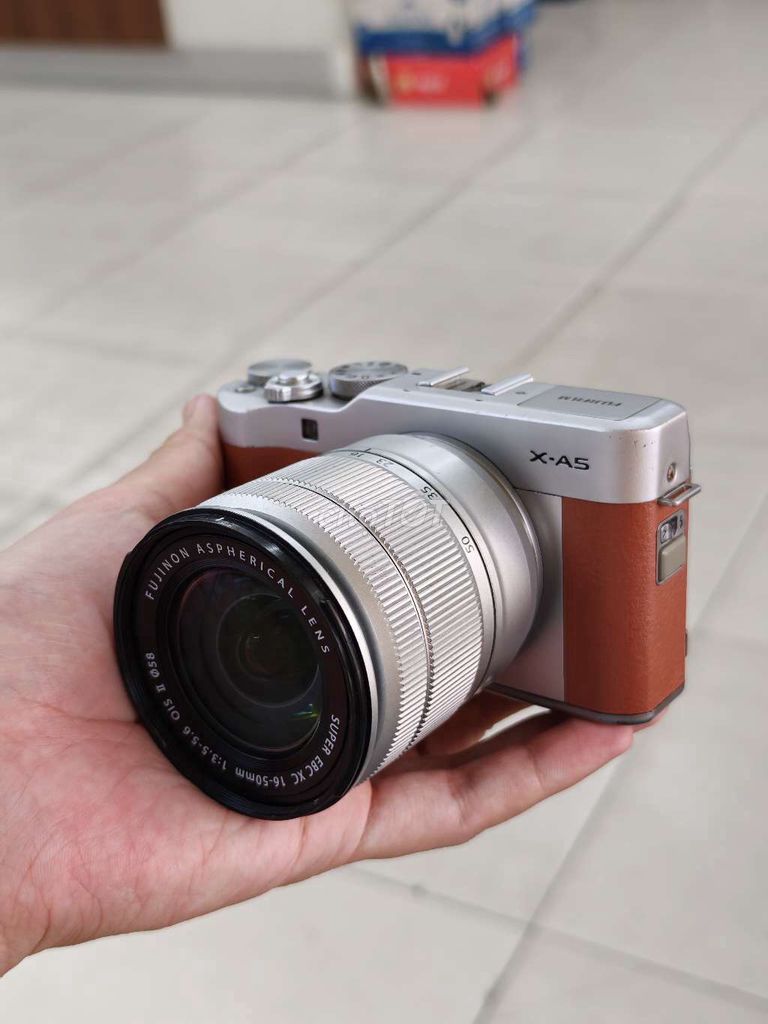Máy ảnh Fujifilm XA5 Bạc, Nâu Đã sử dụng. Mua bán Máy ảnh, Máy quay tại Quận Tân Phú Tp Hồ Chí Minh được đăng bởi Nguyễn hình 1