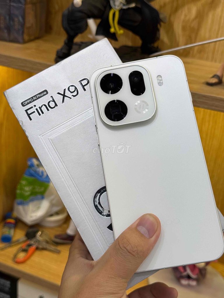 Oppo Find X9 Pro 512GB Trắng. Mua bán Điện thoại tại Quận 10 Tp Hồ Chí Minh được đăng bởi Hậu Lưu hình 1