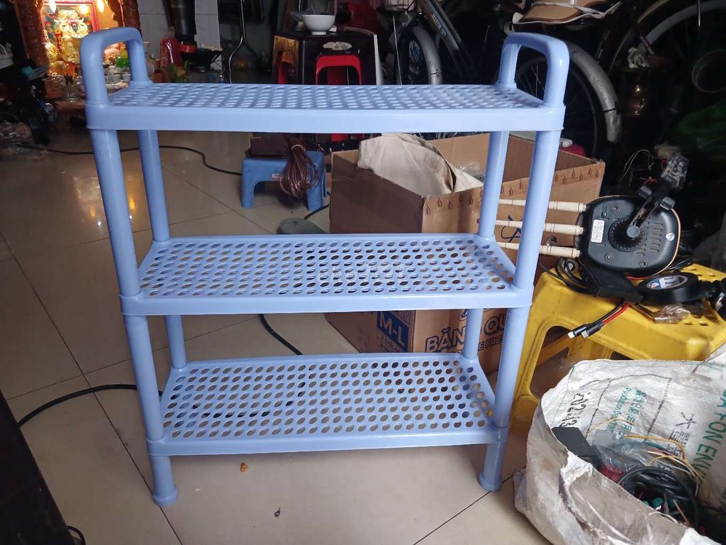 Kệ nhựa 3 tầng màu xanh nhạt. Mua bán Tủ, kệ gia đình tại Thành phố Thủ Đức Tp Hồ Chí Minh được đăng bởi ngoc hình 1