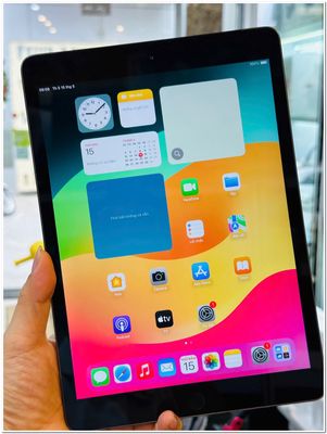 E bán IPAD GEN 7 32GB 4G+WIFI THA HỒ TẢI FUL. Mua bán Máy tính bảng tại Quận Đống Đa Hà Nội được đăng bởi Nguyễn Thu