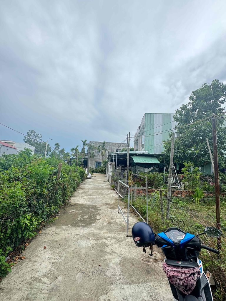 Chính Chủ Cần Bán Lô Đất Giá *** Thị Trường. Mua bán đất tại Thị xã Điện Bàn Quảng Nam được đăng bởi Lê Tự Giàu hình 4