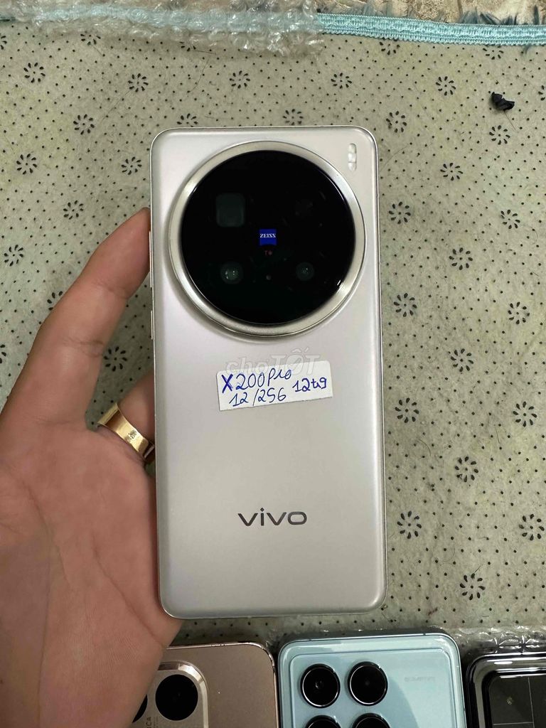 Vivo X200 Pro 256GB Bạc Dimensity 9400. Mua bán Điện thoại tại Quận Tân Bình Tp Hồ Chí Minh được đăng bởi Nguyễn Thắng Mobile hình 1