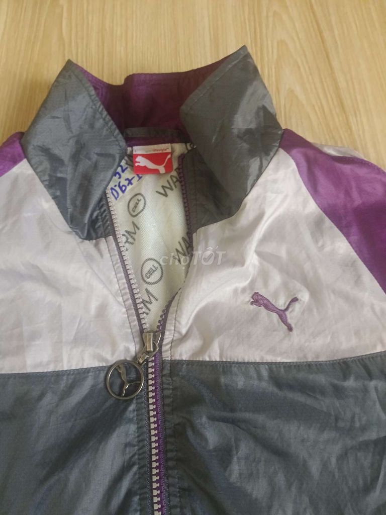 📌📌Khoác gió PuMa
 sz M n52 d67
logo thêu. Mua bán Quần áo tại Quận Gò Vấp Tp Hồ Chí Minh được đăng bởi ĐỒ SI HIỆU GV hình 3