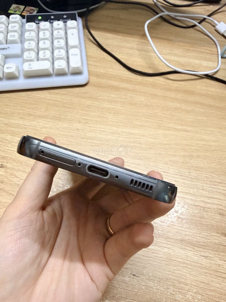 Samsung S23 Xám. Mua bán Điện thoại tại Quận 12 Tp Hồ Chí Minh được đăng bởi Hoàng Ngọc Tuân hình 1
