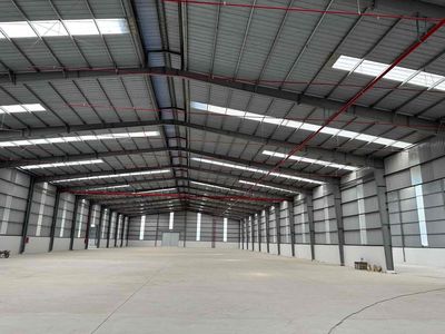 💥 BÁN NHÀ XƯỞNG TẠI P. TÂN UYÊN.   CỤM SẢN XUẤT. Mua bán văn phòng, mặt bằng kinh doanh tại Thị xã Tân Uyên Bình Dương được đăng bởi  CHO THUÊ và BÁN 