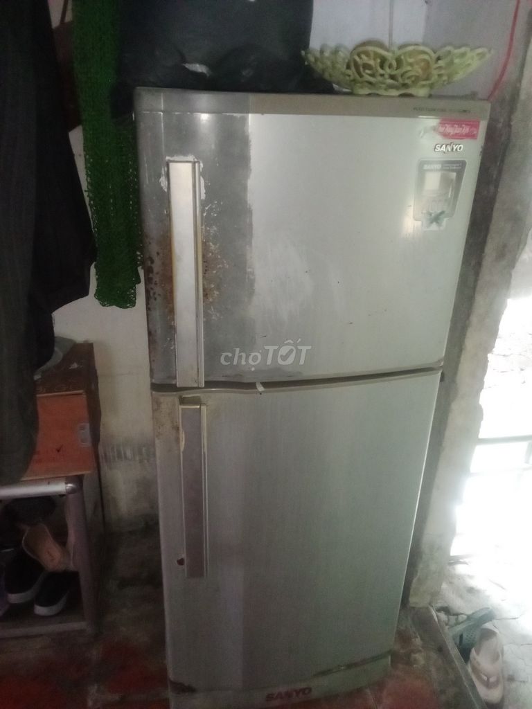 Tủ lạnh Sanyo SR-S17JN 150 lít. Mua bán Tủ lạnh tại Huyện Phụng Hiệp Hậu Giang được đăng bởi Gia an hình 1
