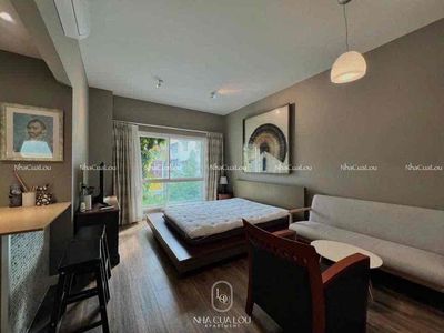Căn hộ studio full nội thất cửa sổ thoáng đường Nguyễn Văn Cừ quận 5