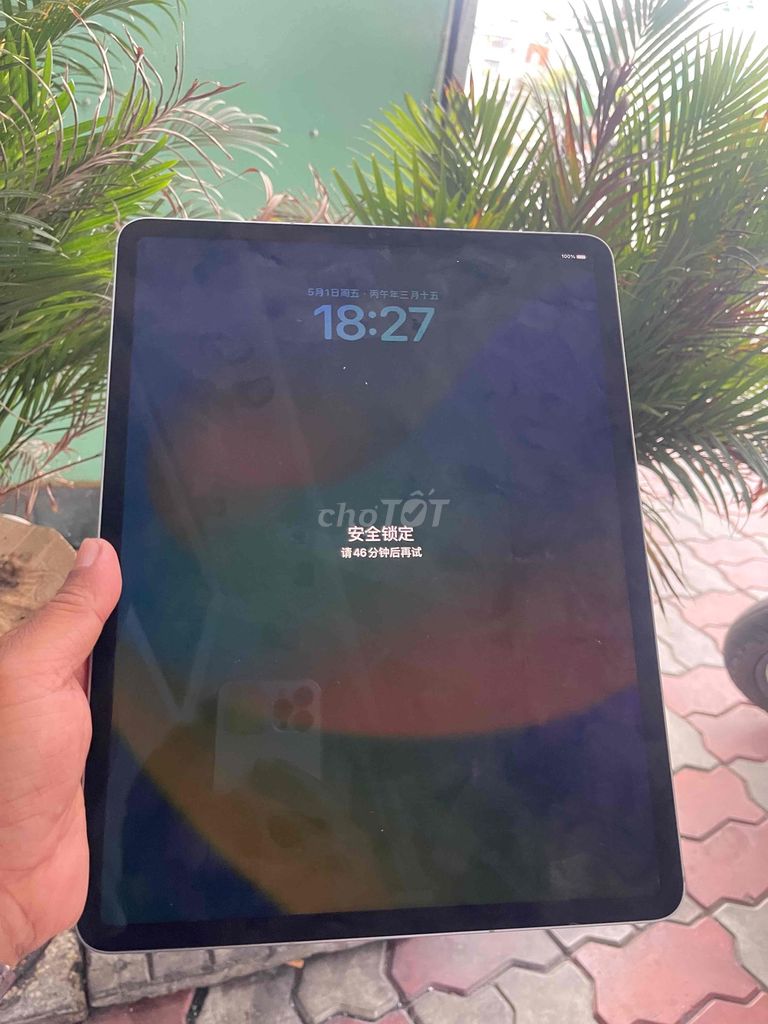 Apple iPad Pro 12.9 inch Xám. Mua bán Máy tính bảng tại Quận 8 Tp Hồ Chí Minh được đăng bởi Lâm Khang hình 1