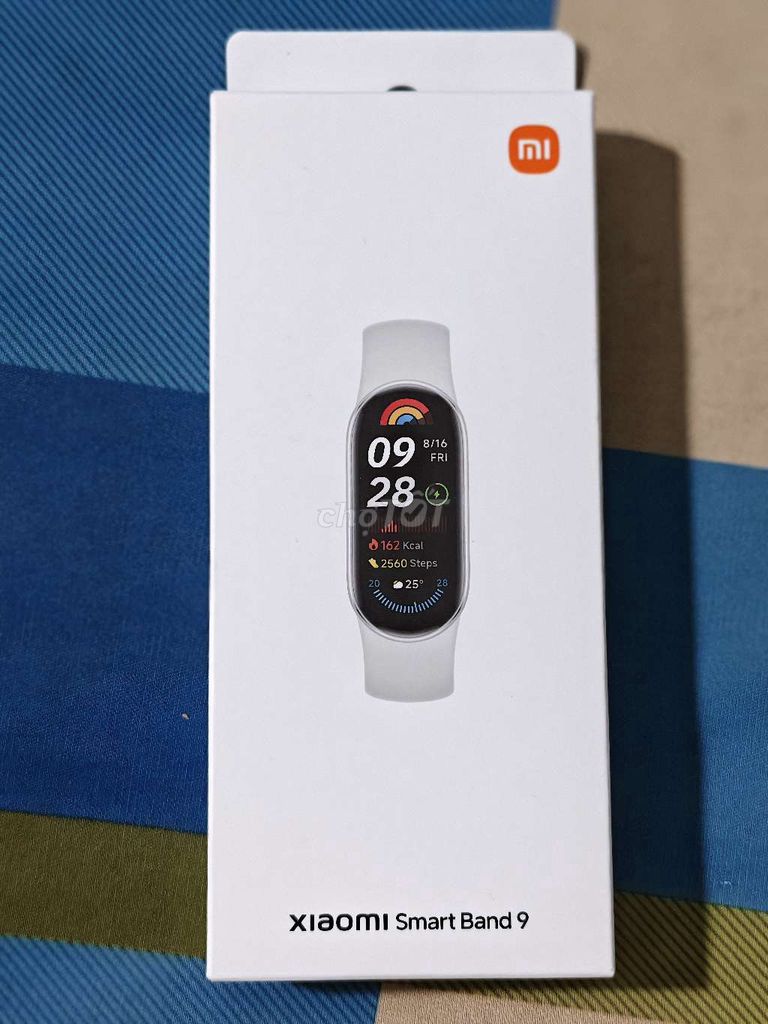 Xiaomi MiBand 9 bạc