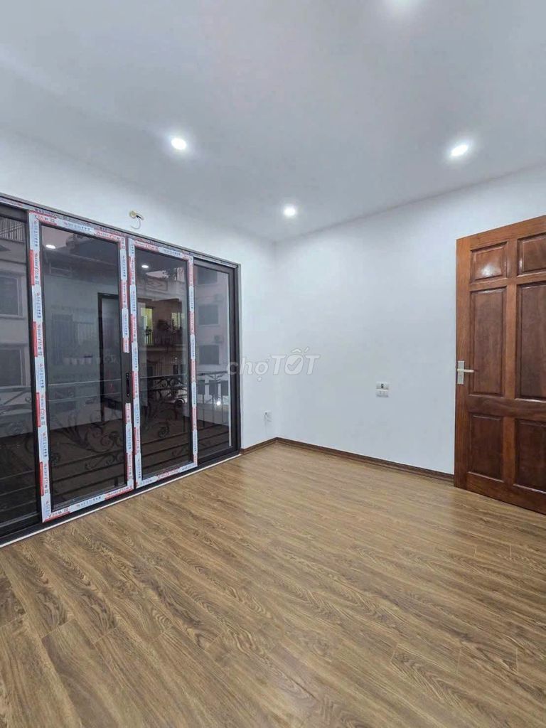 Дом в Та Тхань Оай, 46 кв.м, 4.5 этажа, 6.1 млрд
