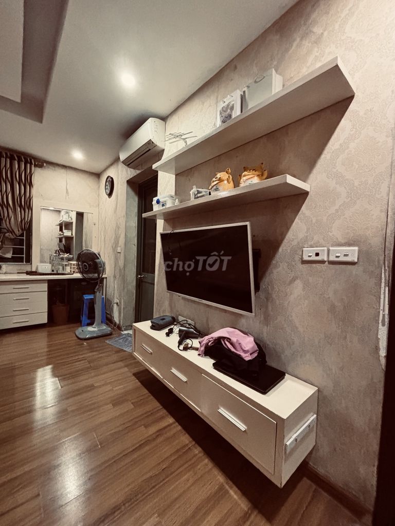 Tủ Gỗ Trắng Đã qua sử dụng. Mua bán Tủ, kệ gia đình tại Quận Hai Bà Trưng Hà Nội được đăng bởi vũ nguyên đức hình 1