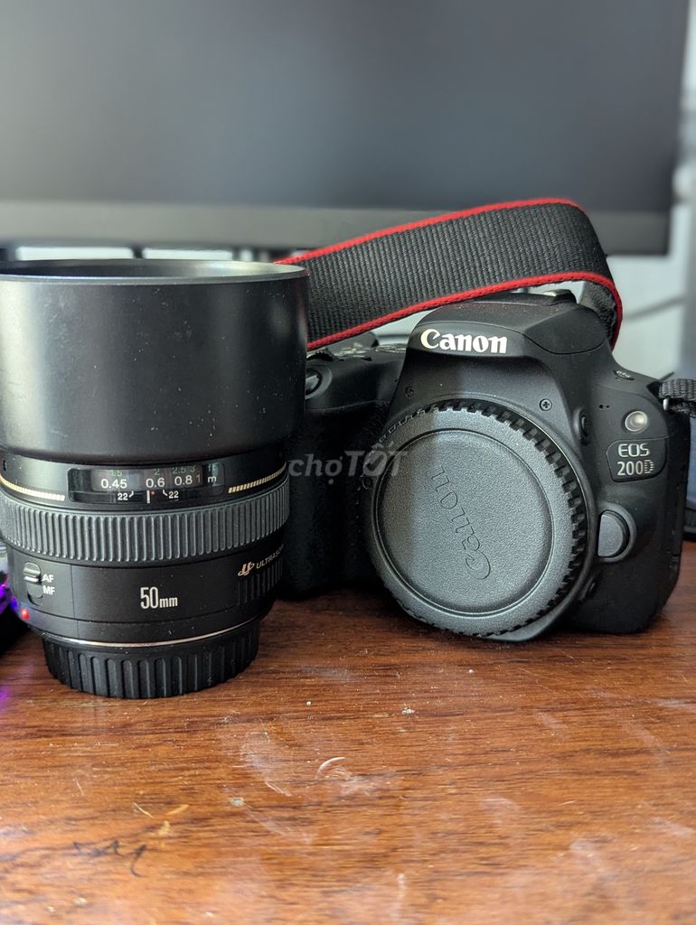 Máy ảnh Canon 200D kèm len EF 50mm F1.4 nét đẹp. Mua bán Máy ảnh, Máy quay tại Thành phố Vũng Tàu Bà Rịa - Vũng Tàu được đăng bởi     hình 1