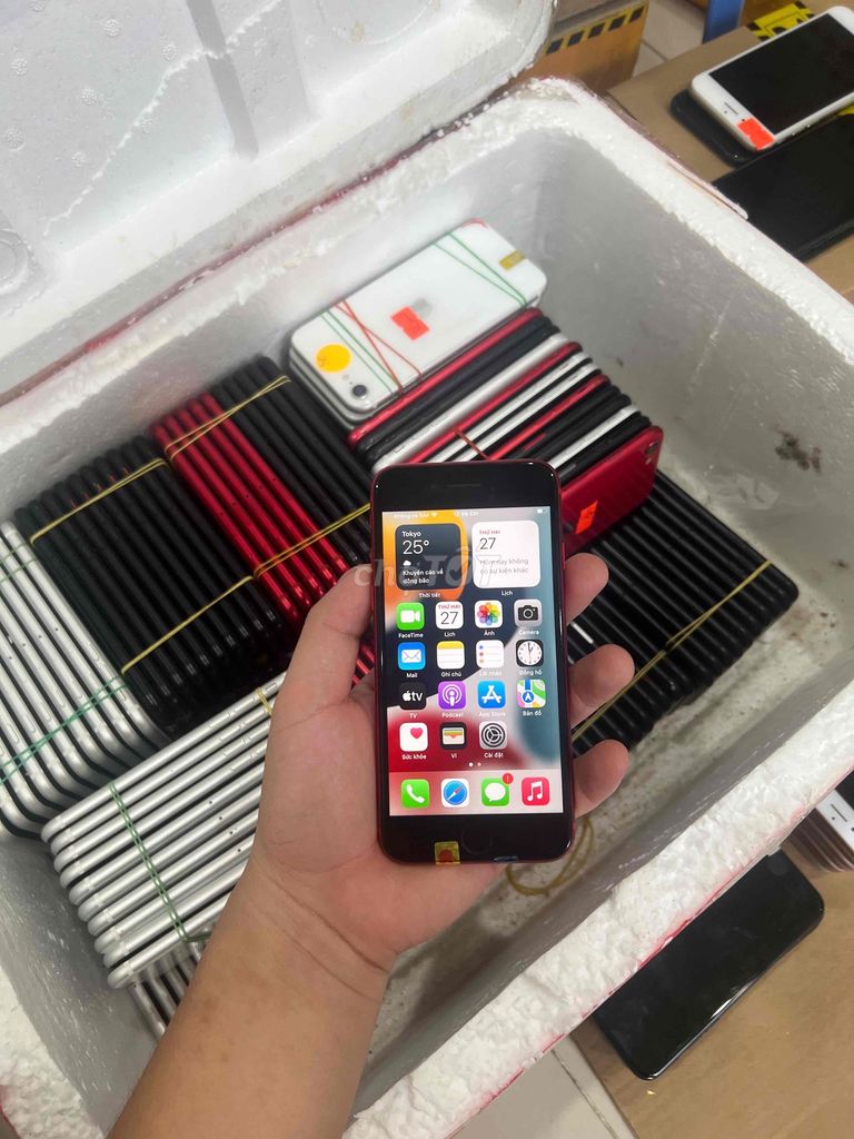 iphone SE 2020. Mua bán Điện thoại tại Quận Bắc Từ Liêm Hà Nội được đăng bởi Bắc vua táo hình 1