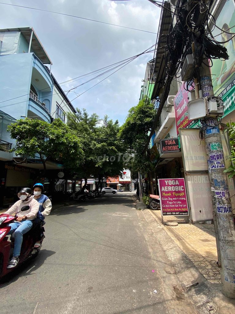 Nhà hẻm kinh doanh 12m có lề đường Gò Dầu,thông ra 368 Tân Sơn Nhì