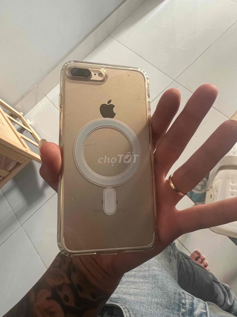 Apple iPhone 7 Plus Vàng Màn lô. Mua bán Điện thoại tại Thành phố Thủ Dầu Một Bình Dương được đăng bởi Kuppii Tuấn hình 1