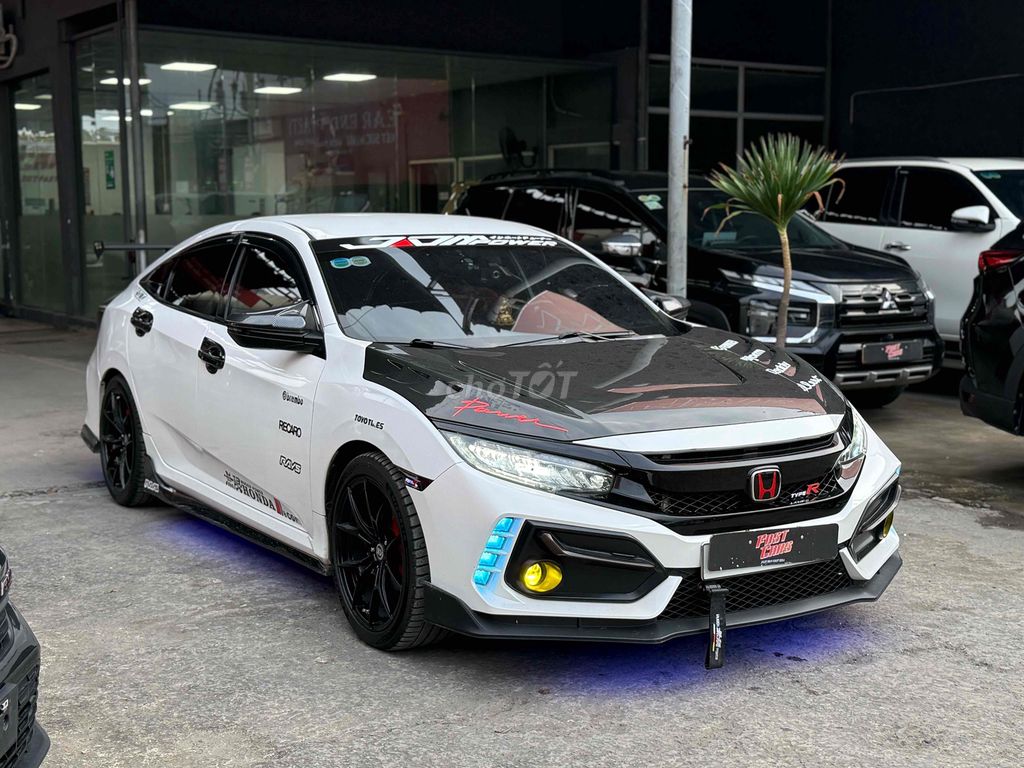 Honda Civic 2019 1.5 Turbo RS lên 100 tr đồ chơi. Mua bán Ô tô tại Thành phố Thủ Đức Tp Hồ Chí Minh được đăng bởi FASTCARS THÁI Ô TÔ CŨ  hình 3