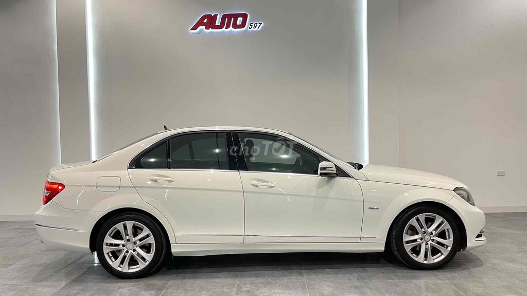 Mercedes Benz C Class 2012 - 56000 km. Mua bán Ô tô tại Thành phố Thái Nguyên Thái Nguyên được đăng bởi Hồng Phương Auto  Auto 597 hình 2