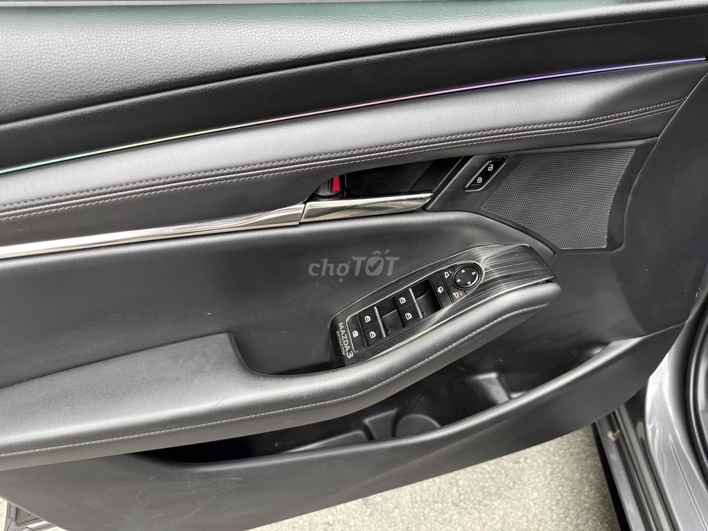 Mazda 3 2020 Sport 1.5L Premium Xám Titan. Mua bán Ô tô tại Quận 11 Tp Hồ Chí Minh được đăng bởi Thành Mazda  hình 12