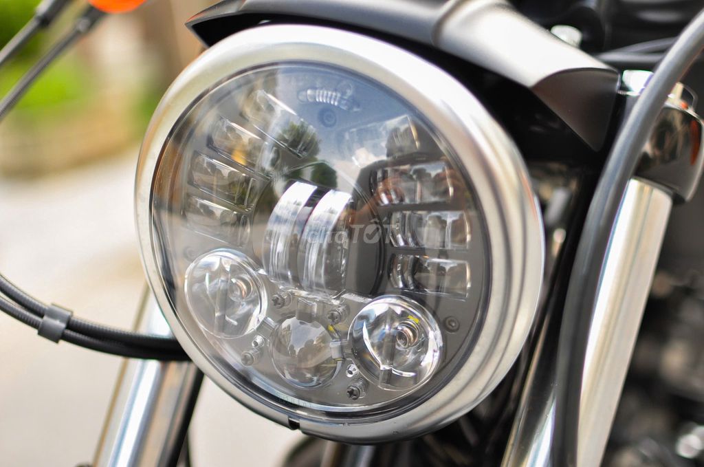 Harley-Davidson Iron 883 2021 Đen 6000 dặm