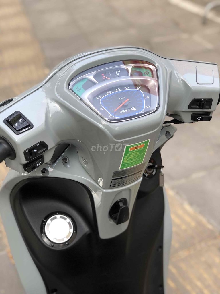 Kymco Candy Hermosa 2024 Серый 8000 км