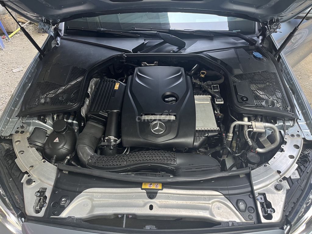 Mercedes-Benz C300 2017 Bạc. Mua bán Ô tô tại Quận 7 Tp Hồ Chí Minh được đăng bởi Mạnh Chiến hình 16