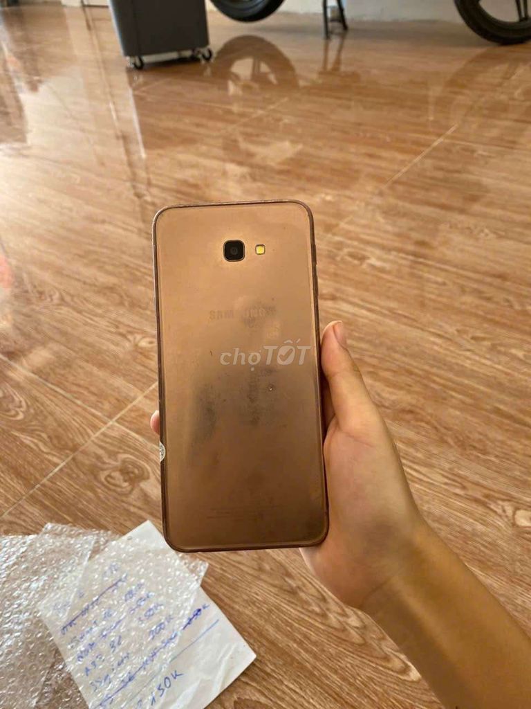 SS j4plus, 16g, sim sóng tốt, pin ok. Mua bán Điện thoại tại Thành phố Thủ Dầu Một Bình Dương được đăng bởi Phước Mobile hình 1
