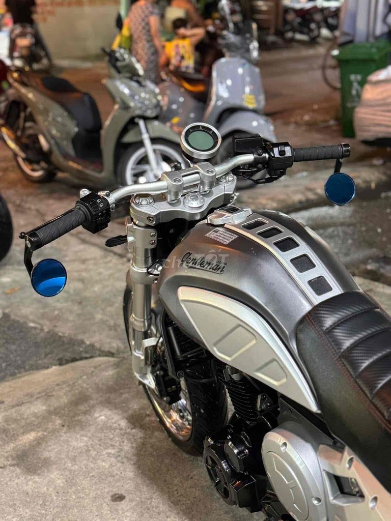 Gpx gantleman 200 Cân ban. Mua bán Xe máy tại Quận Bình Tân Tp Hồ Chí Minh được đăng bởi Tý motor hình 7