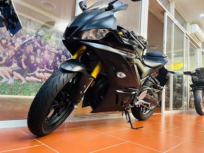 R3 xe nhà còn mới kenggg zin tất cả từ con ốc. Mua bán Xe máy tại Quận Nam Từ Liêm Hà Nội được đăng bởi Emmanuel Timel