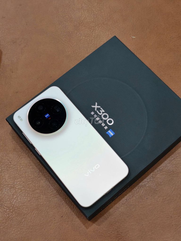 Vivo X300 nội địa 12-256gb Hồng Fullbox đẹp 99%. Mua bán Điện thoại tại Quận Đống Đa Hà Nội được đăng bởi Hn Store hình 1