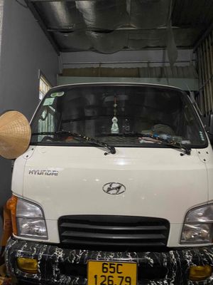 Cần bán gấp xe tải Hyundai 2T4