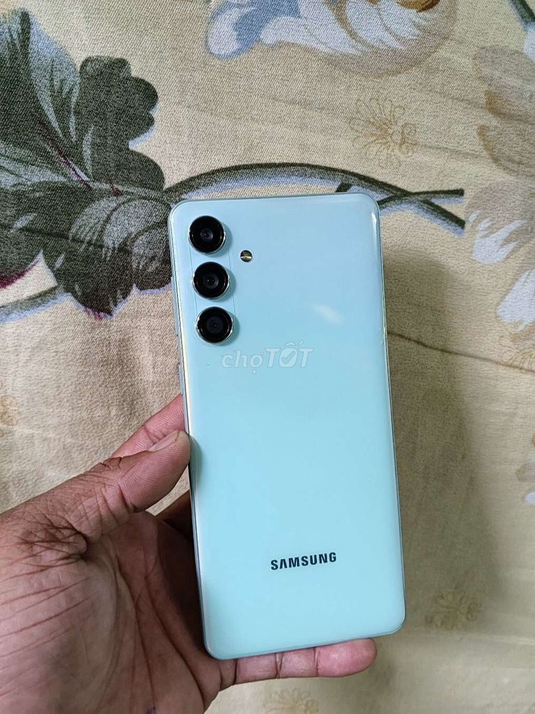 Samsung Galaxy M55 5G 256GB Xanh. Mua bán Điện thoại tại Huyện Củ Chi Tp Hồ Chí Minh được đăng bởi Minh Tâm hình 1