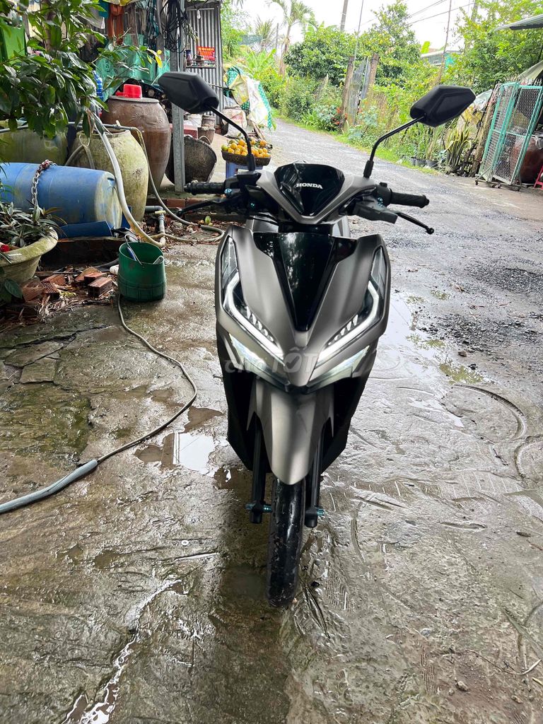 vảio 150. màu vàng các. Mua bán Xe máy tại Huyện Lai Vung Đồng Tháp được đăng bởi Hoài Tính hình 5