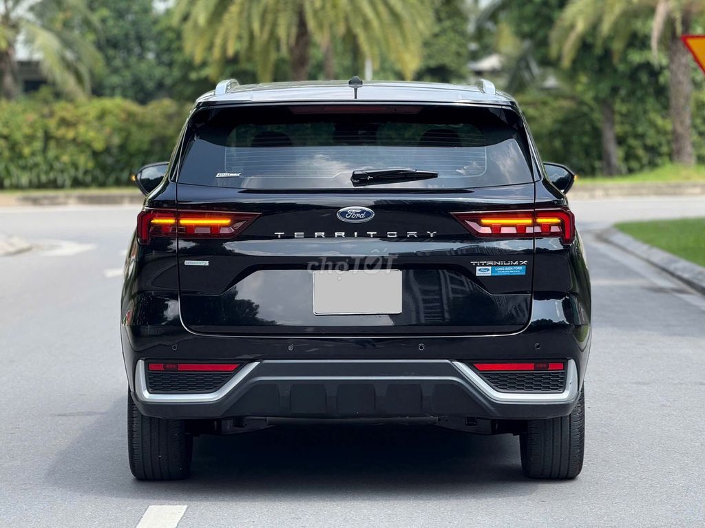 Ford Territory Titanium X 2025 Đen. Mua bán Ô tô tại Quận Long Biên Hà Nội được đăng bởi PHÚC LÂM  AUTO hình 7
