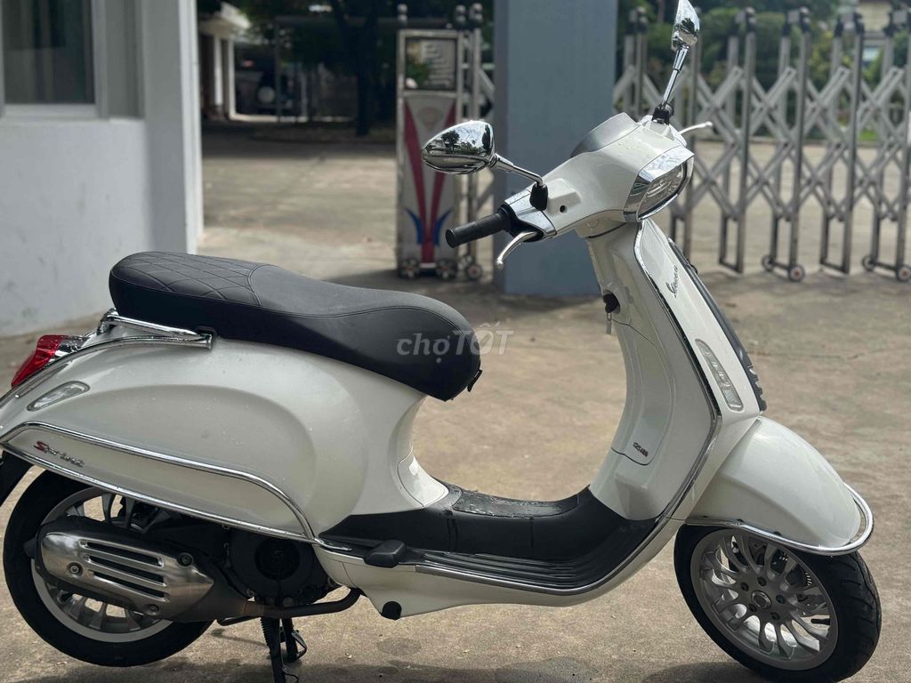 Vépa đk 2021 phanh ABS máy igert zin chất 9 chủ. Mua bán Xe máy tại Quận Thanh Khê Đà Nẵng được đăng bởi A Dũng hình 6