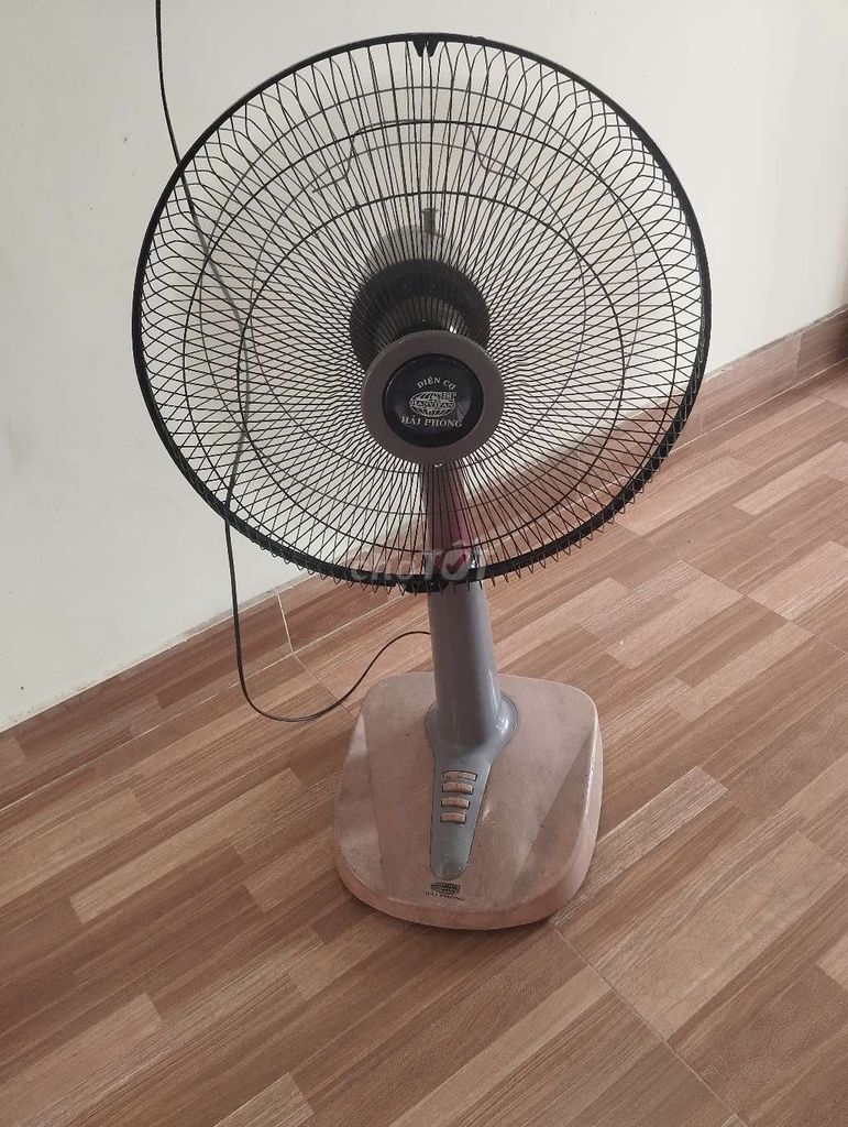 Quạt Điện Cơ Hải Phòng Đen Xám. Mua bán Quạt tại Huyện An Dương Hải Phòng được đăng bởi phạm cường  hình 1