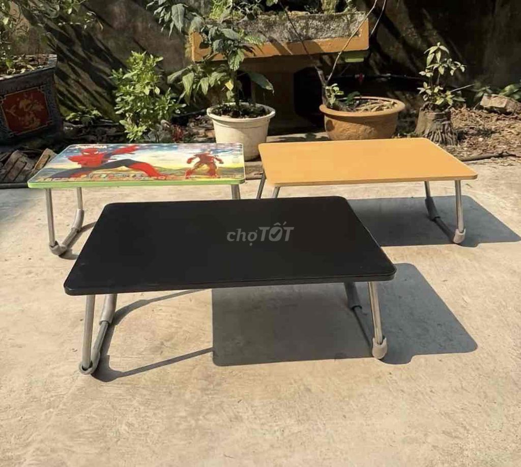 Bàn học Gỗ Vàng gỗ 100x40x72cm. Mua bán Bàn ghế tại Quận Cái Răng Cần Thơ được đăng bởi Bùi Thủy hình 1