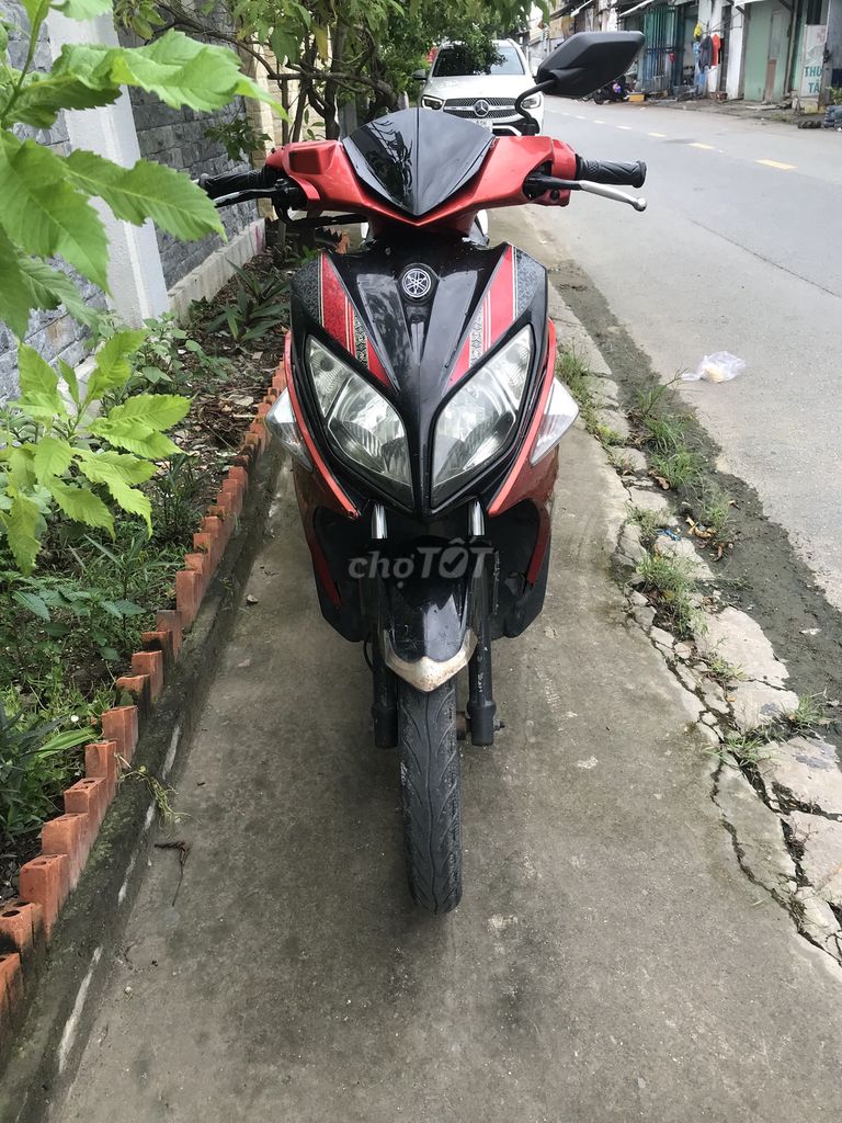 Yamaha novo 4 màu đỏ biển số tphcm. Mua bán Xe máy tại Huyện Bến Lức Long An được đăng bởi Nguyên  hình 1